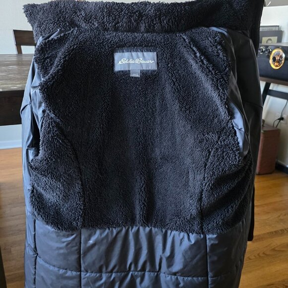 Eddie Bauer Two-Tone Hybrid Down Hooded Puffer Coat - Picture 12 of 13